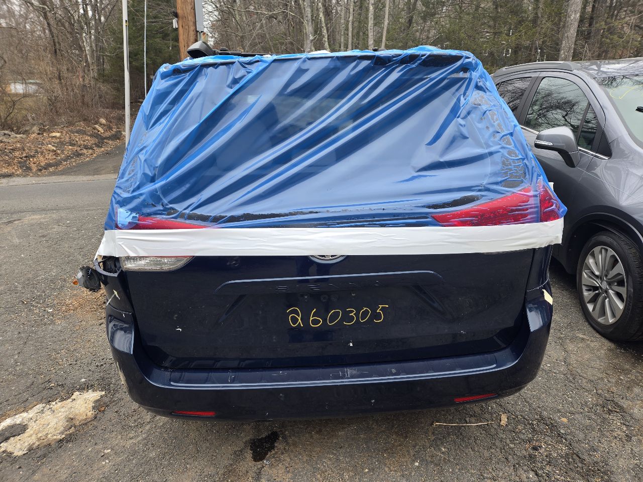 https://f005.backblazeb2.com/file/img-partshotlines-com/Inventory/NE226/Vehicle/18869_10.jpg