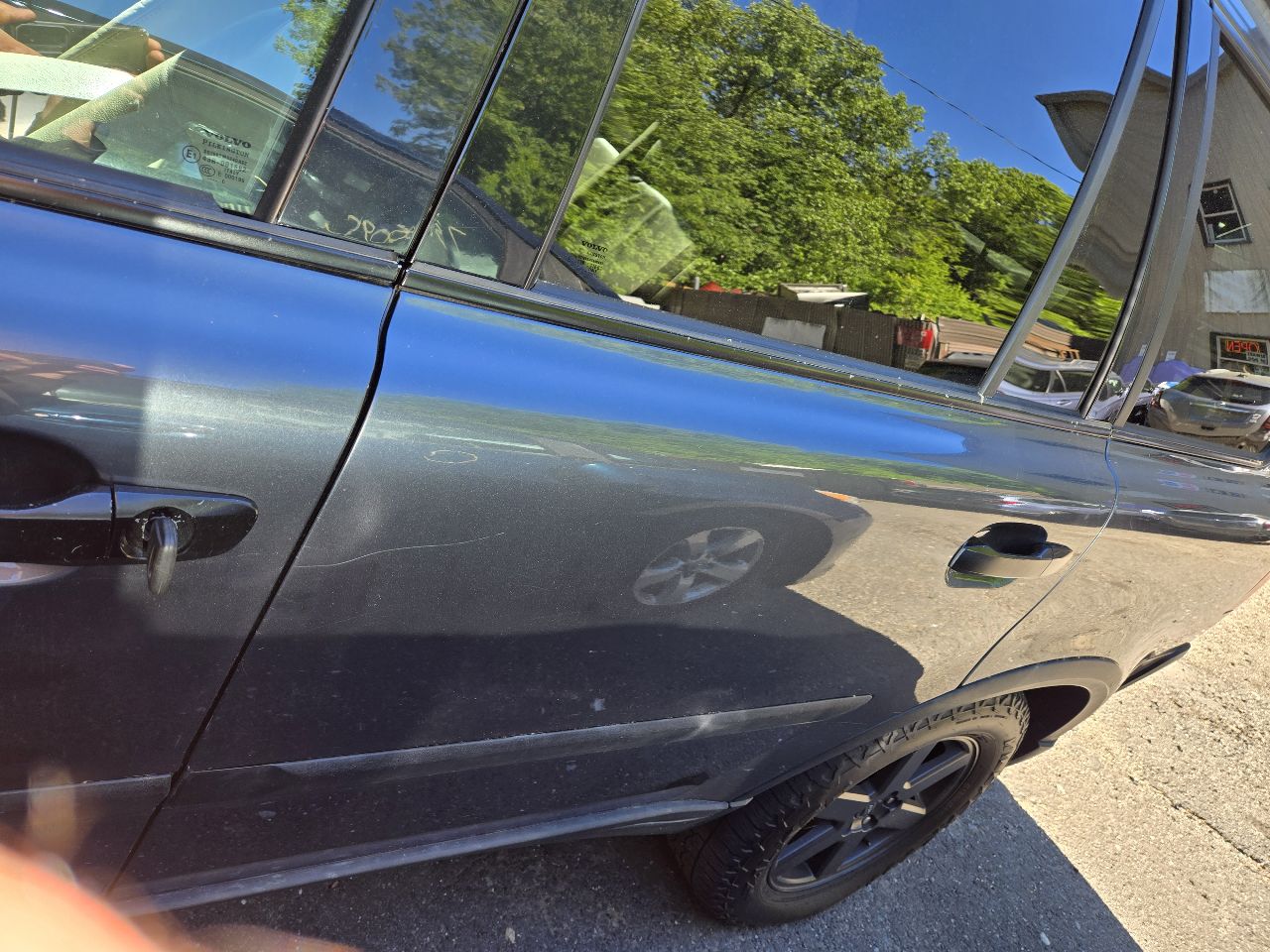https://f005.backblazeb2.com/file/img-partshotlines-com/Inventory/NE226/Vehicle/18932_07.jpg