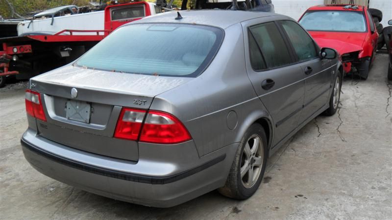 https://f005.backblazeb2.com/file/img-partshotlines-com/Inventory/NE226/Vehicle/6976_03.jpg