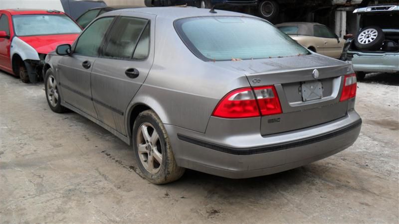 https://f005.backblazeb2.com/file/img-partshotlines-com/Inventory/NE226/Vehicle/6976_04.jpg