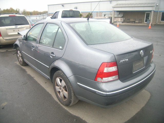 https://f005.backblazeb2.com/file/img-partshotlines-com/Inventory/NE226/Vehicle/7315_03.jpg