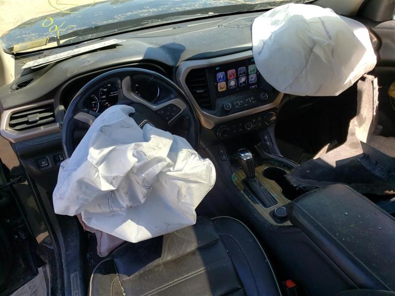 https://f005.backblazeb2.com/file/img-partshotlines-com/Inventory/NE228/Vehicle/136736_22.jpg