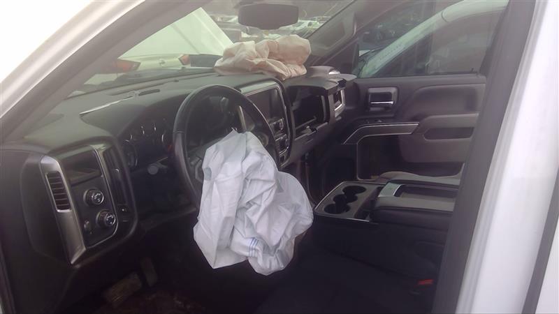 https://f005.backblazeb2.com/file/img-partshotlines-com/Inventory/NE228/Vehicle/138026_14.jpg