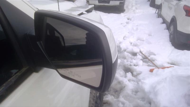 https://f005.backblazeb2.com/file/img-partshotlines-com/Inventory/NE228/Vehicle/138026_18.jpg