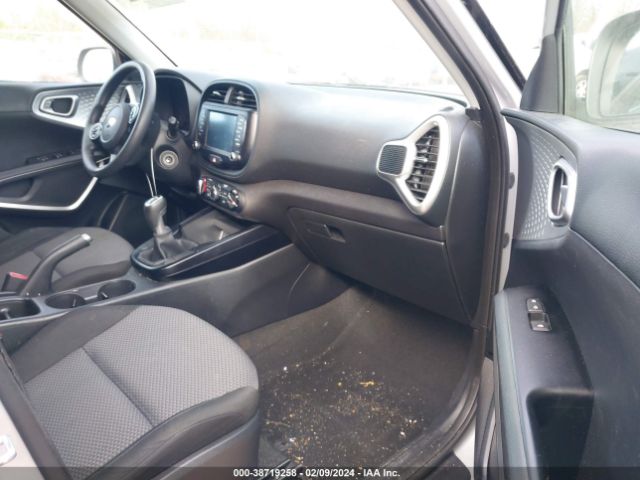 https://f005.backblazeb2.com/file/img-partshotlines-com/Inventory/NE228/Vehicle/138038_05.jpg
