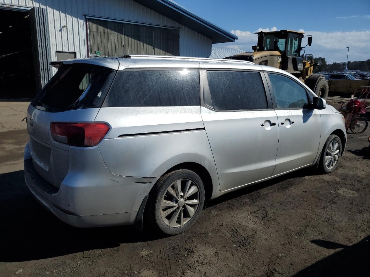 https://f005.backblazeb2.com/file/img-partshotlines-com/Inventory/NE228/Vehicle/140421_03.jpg