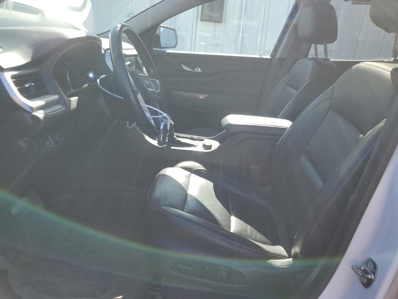 https://f005.backblazeb2.com/file/img-partshotlines-com/Inventory/NE228/Vehicle/140695_07.jpg