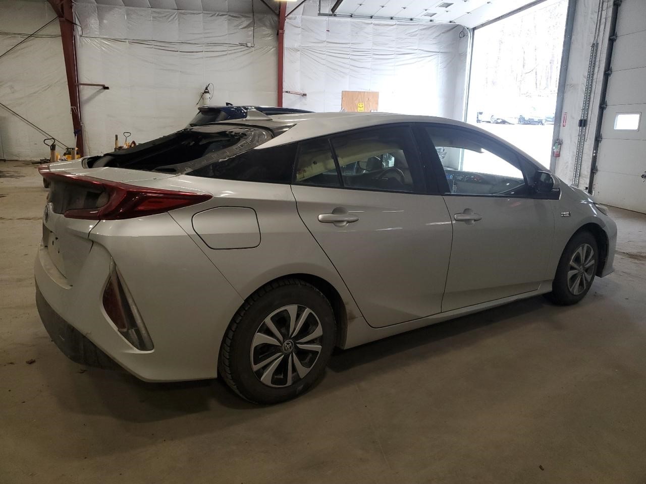 https://f005.backblazeb2.com/file/img-partshotlines-com/Inventory/NE228/Vehicle/140966_03.jpg