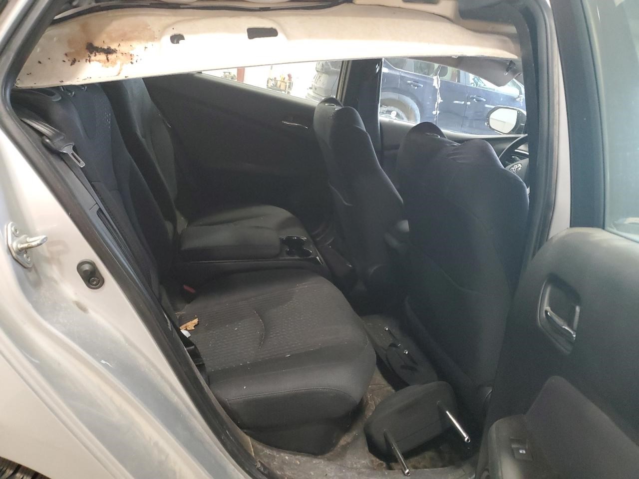 https://f005.backblazeb2.com/file/img-partshotlines-com/Inventory/NE228/Vehicle/140966_10.jpg