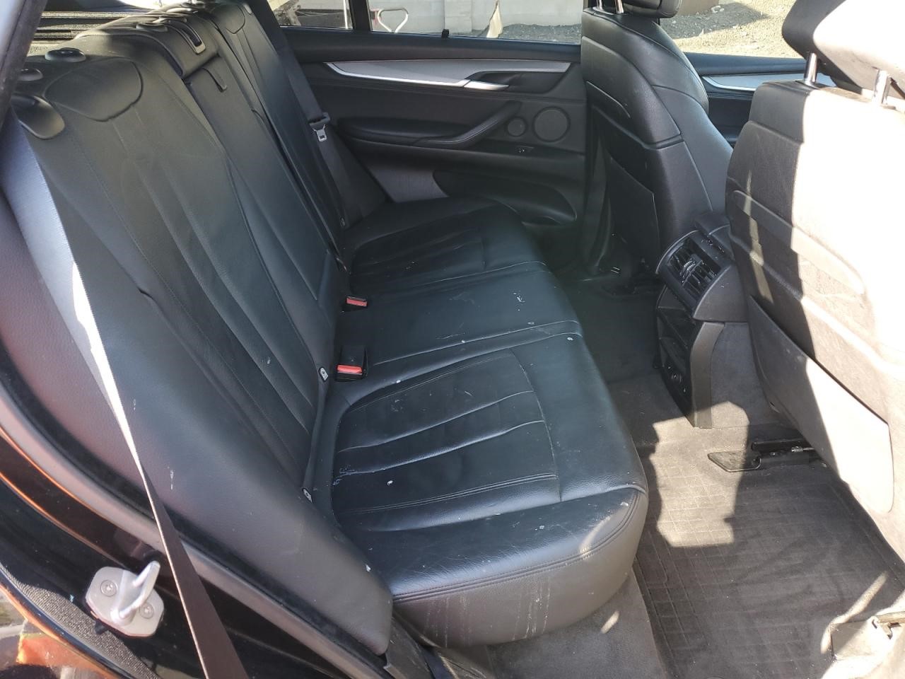 https://f005.backblazeb2.com/file/img-partshotlines-com/Inventory/NE228/Vehicle/142064_11.jpg