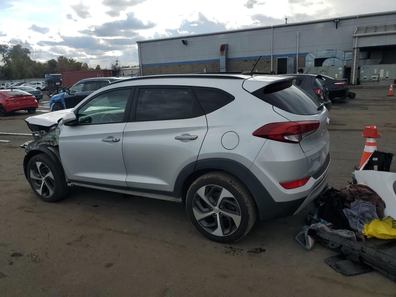 Vehicle/142142_02.jpg