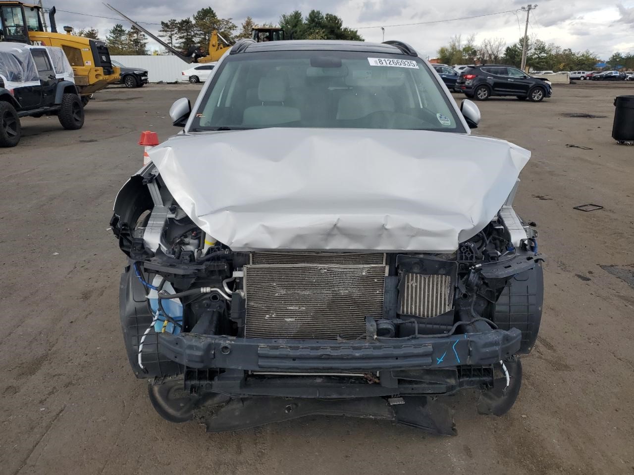 Vehicle/142142_05.jpg
