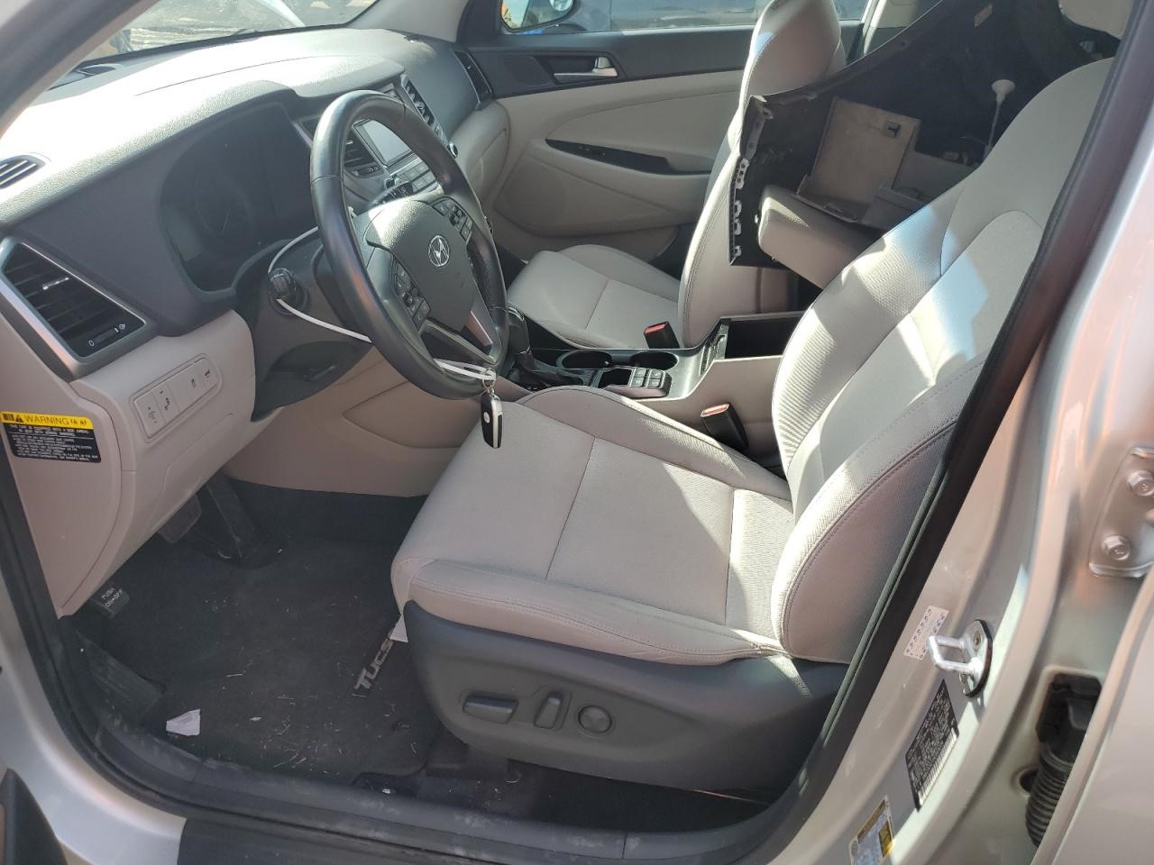 Vehicle/142142_07.jpg
