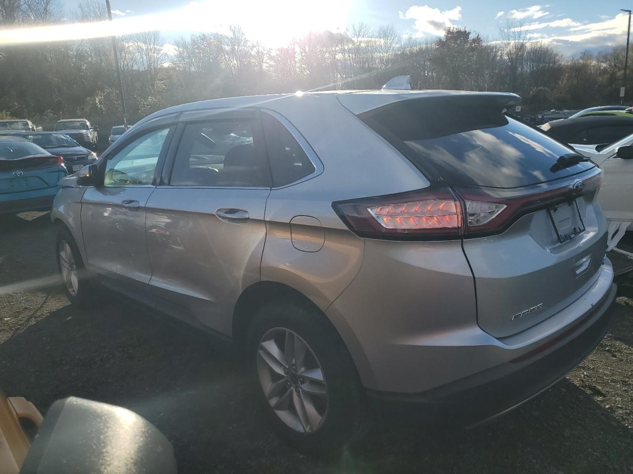Vehicle/142194_02.jpg