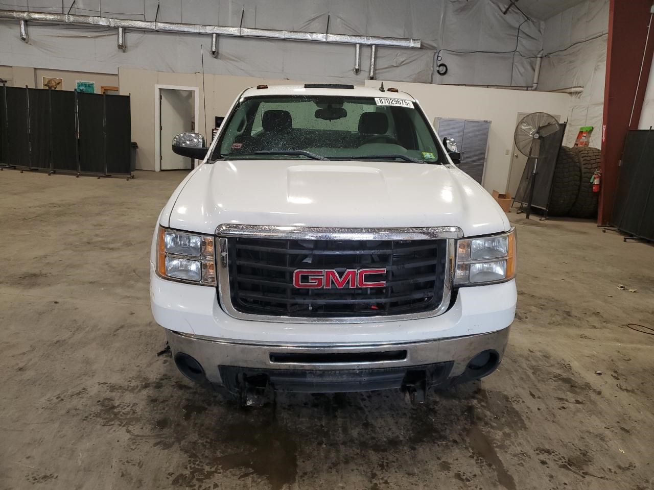 https://f005.backblazeb2.com/file/img-partshotlines-com/Inventory/NE228/Vehicle/142253_05.jpg