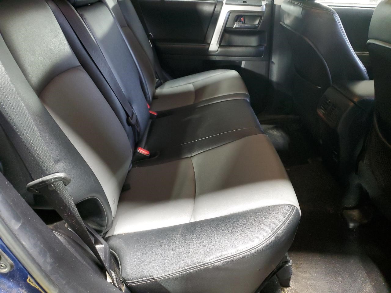 https://f005.backblazeb2.com/file/img-partshotlines-com/Inventory/NE228/Vehicle/142328_11.jpg