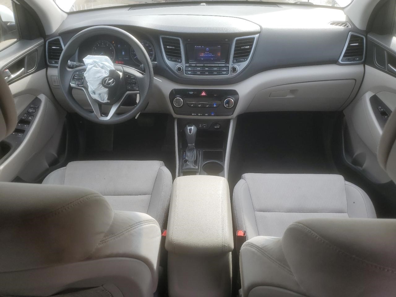 Vehicle/142385_08.jpg