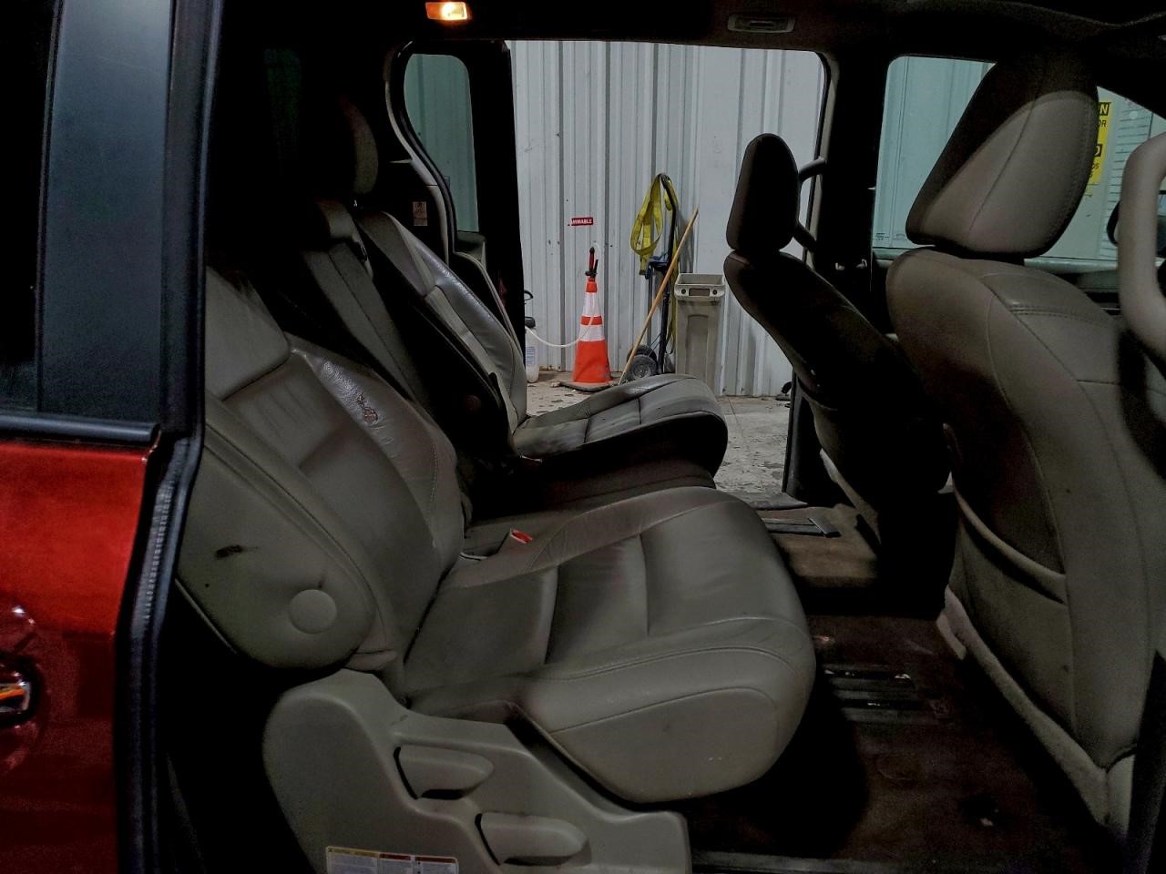 https://f005.backblazeb2.com/file/img-partshotlines-com/Inventory/NE228/Vehicle/142471_11.jpg