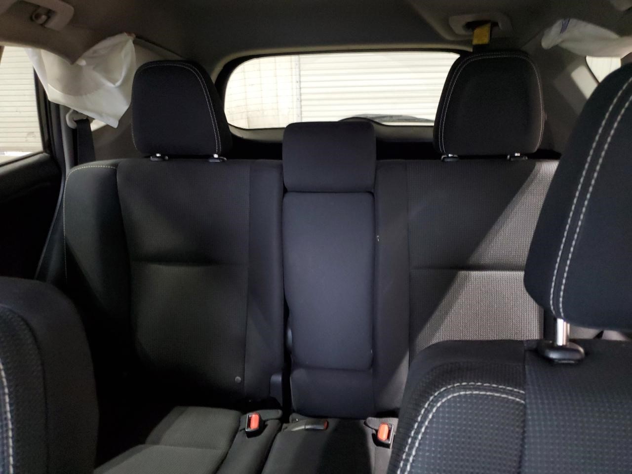 https://f005.backblazeb2.com/file/img-partshotlines-com/Inventory/NE228/Vehicle/142514_10.jpg