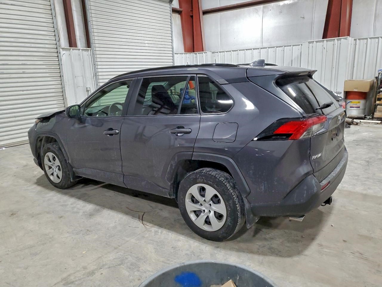 Vehicle/142565_02.jpg
