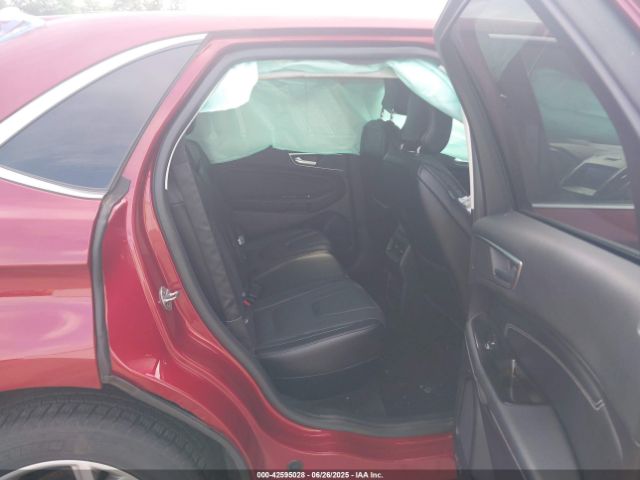 Vehicle/142581_08.jpg