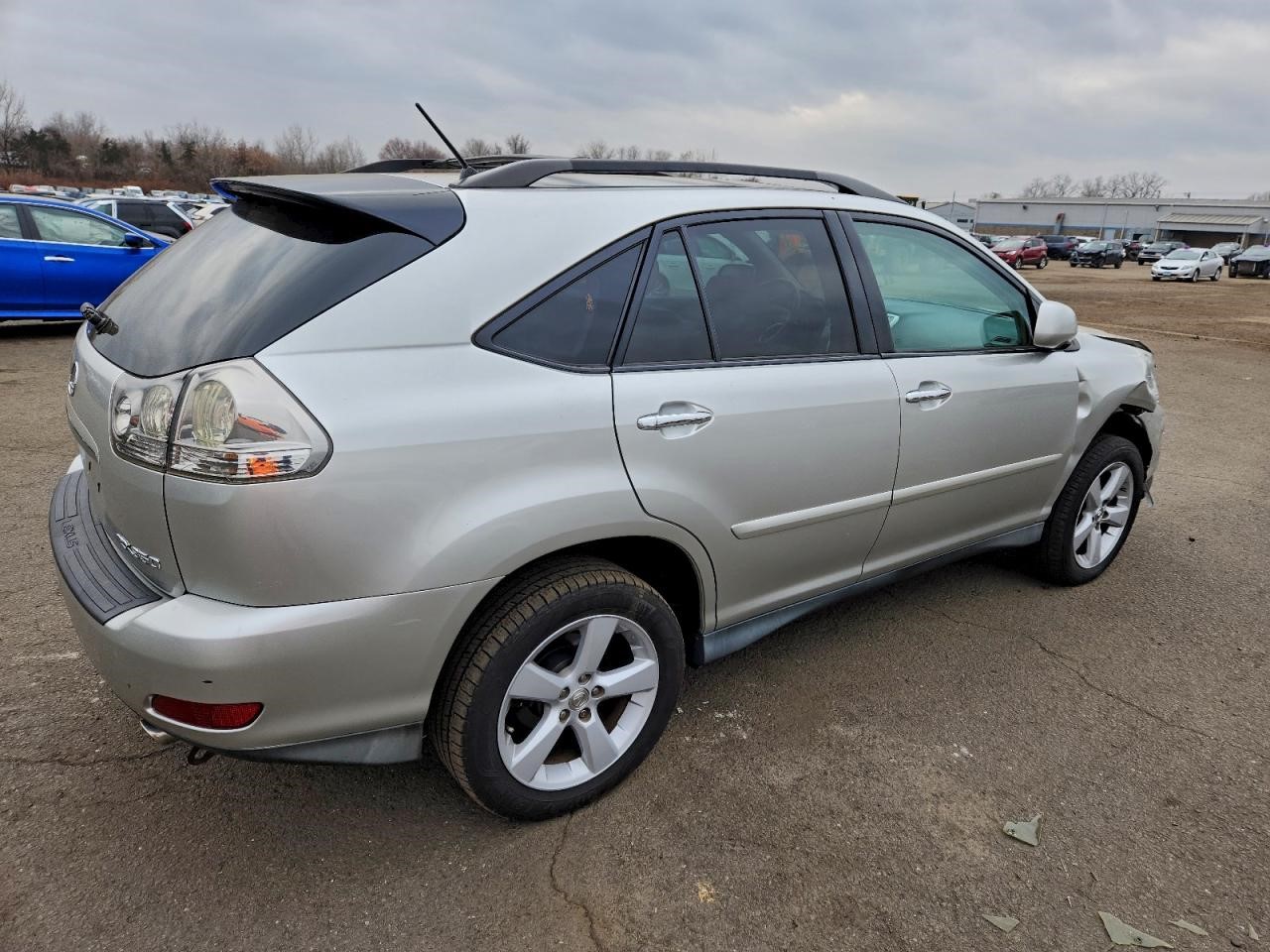 https://f005.backblazeb2.com/file/img-partshotlines-com/Inventory/NE228/Vehicle/142591_03.jpg