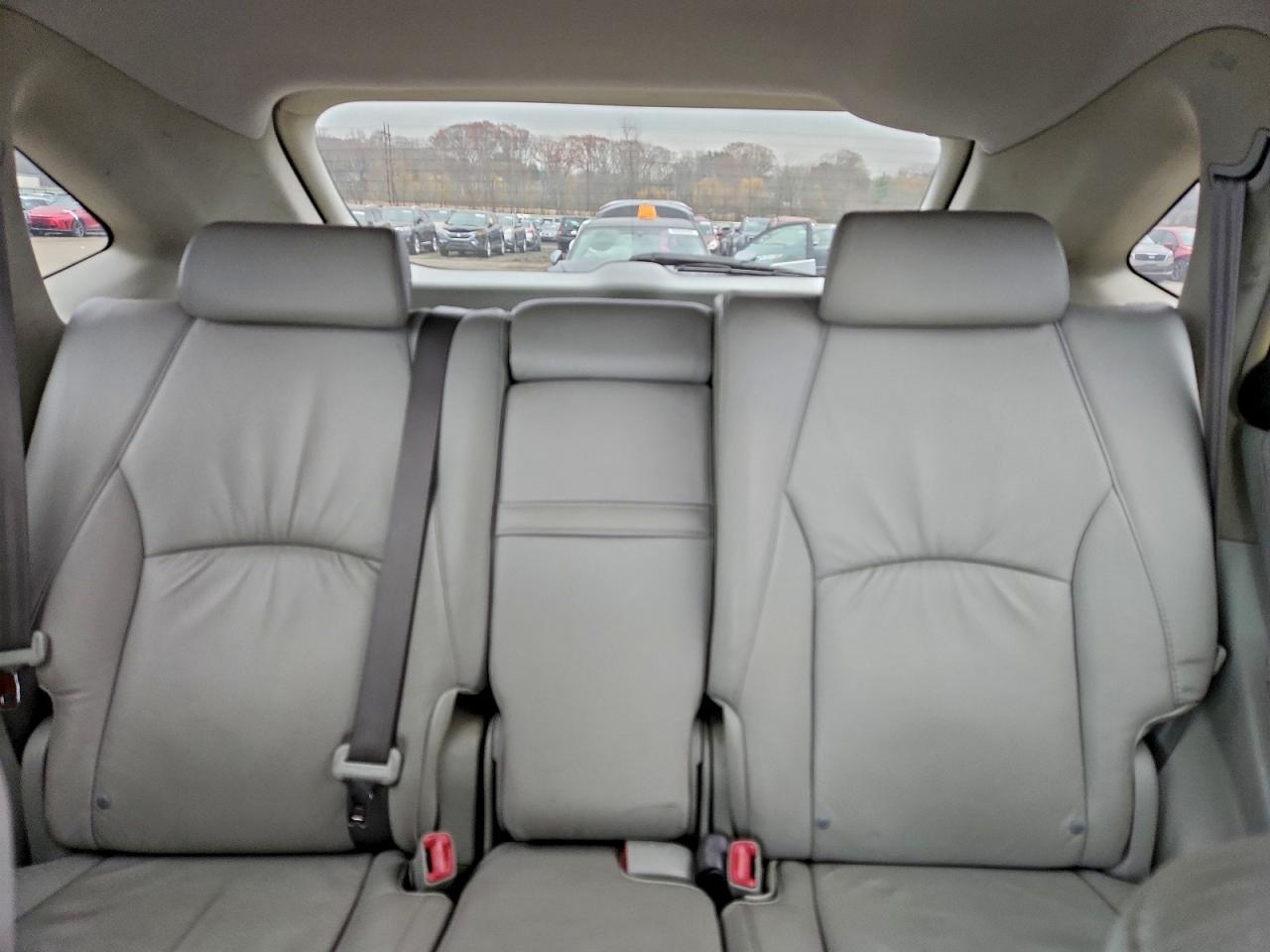 https://f005.backblazeb2.com/file/img-partshotlines-com/Inventory/NE228/Vehicle/142591_10.jpg