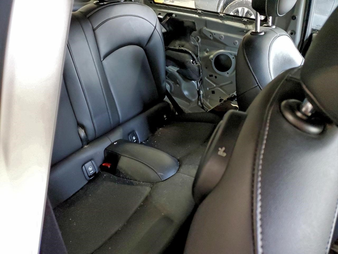 https://f005.backblazeb2.com/file/img-partshotlines-com/Inventory/NE228/Vehicle/142620_10.jpg