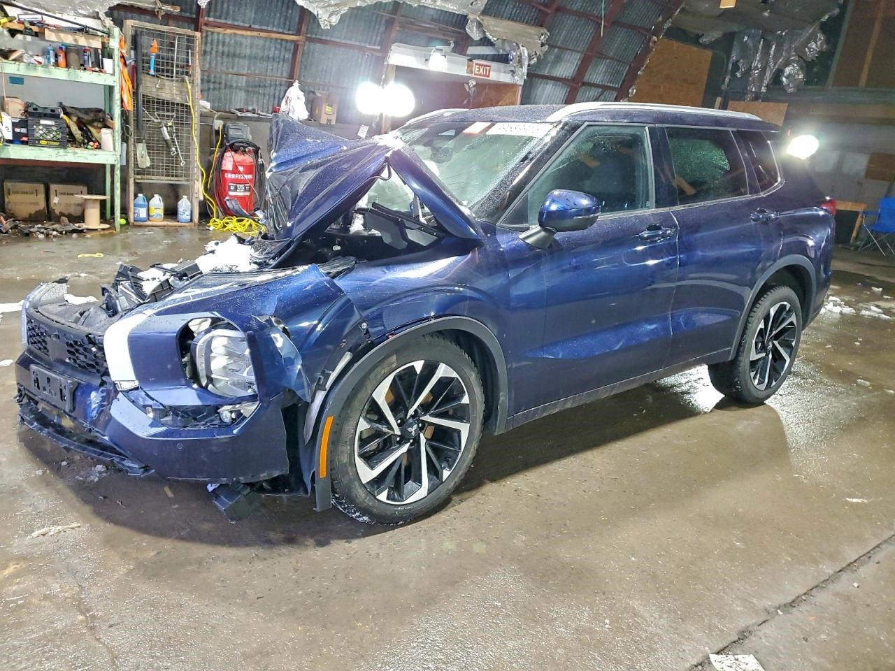https://f005.backblazeb2.com/file/img-partshotlines-com/Inventory/NE228/Vehicle/142622_01.jpg