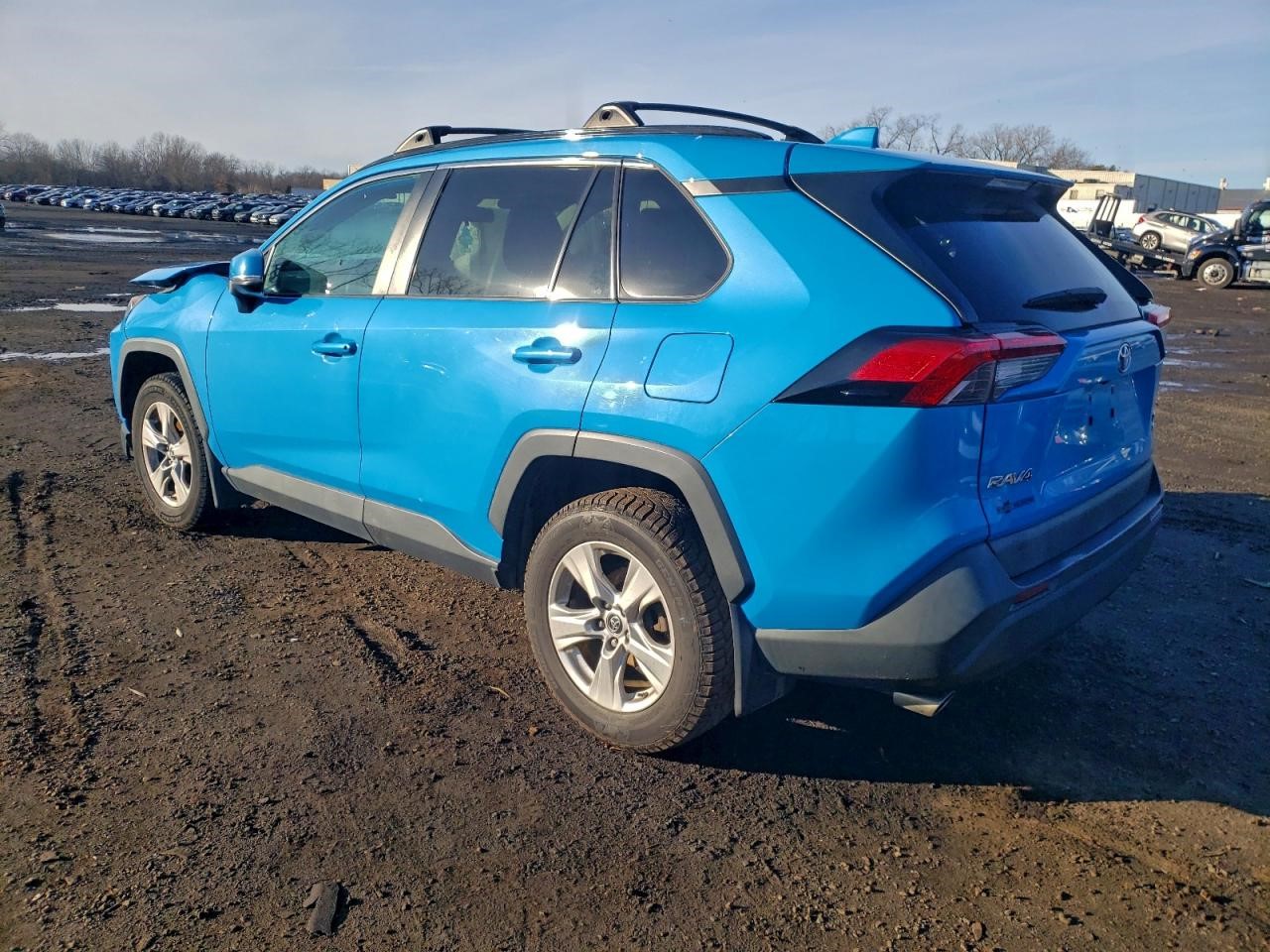 Vehicle/142677_02.jpg