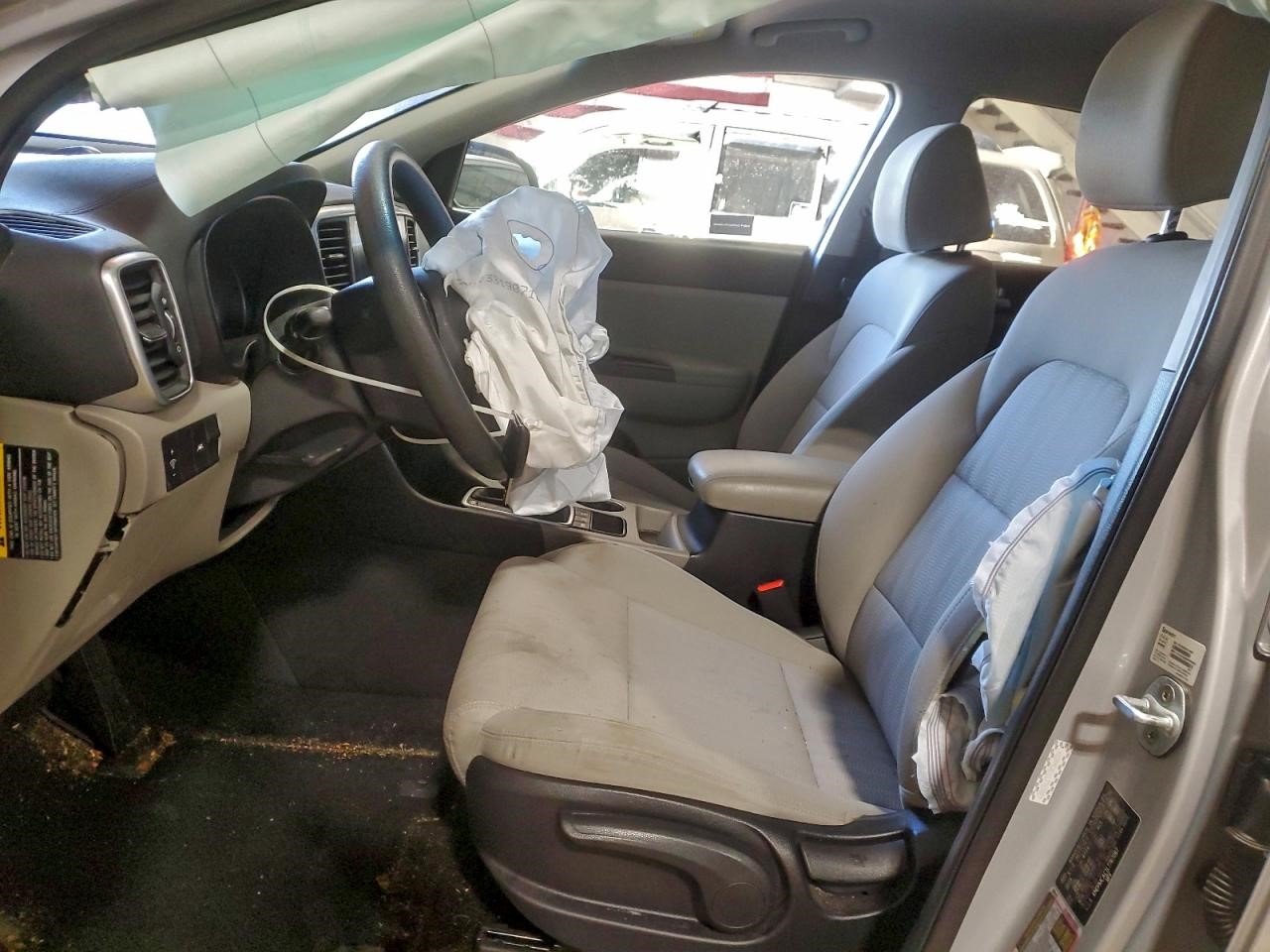 https://f005.backblazeb2.com/file/img-partshotlines-com/Inventory/NE228/Vehicle/142703_07.jpg