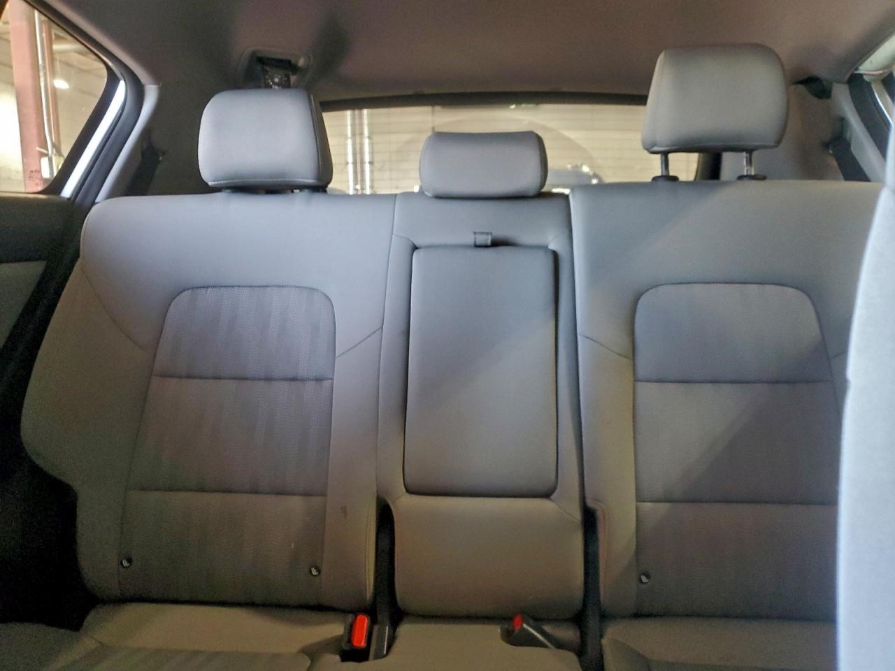 https://f005.backblazeb2.com/file/img-partshotlines-com/Inventory/NE228/Vehicle/142703_10.jpg