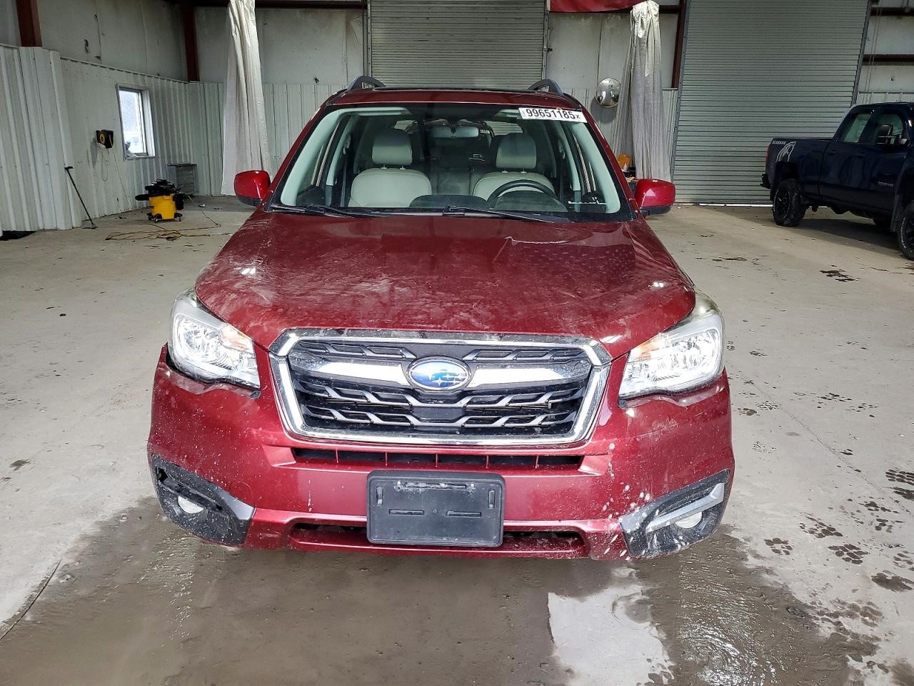 Vehicle/142767_05.jpg