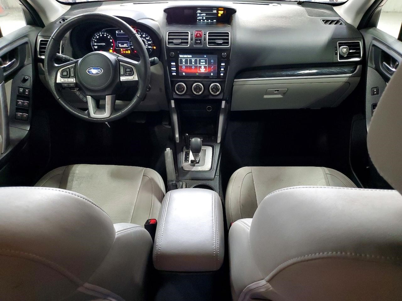 Vehicle/142767_08.jpg