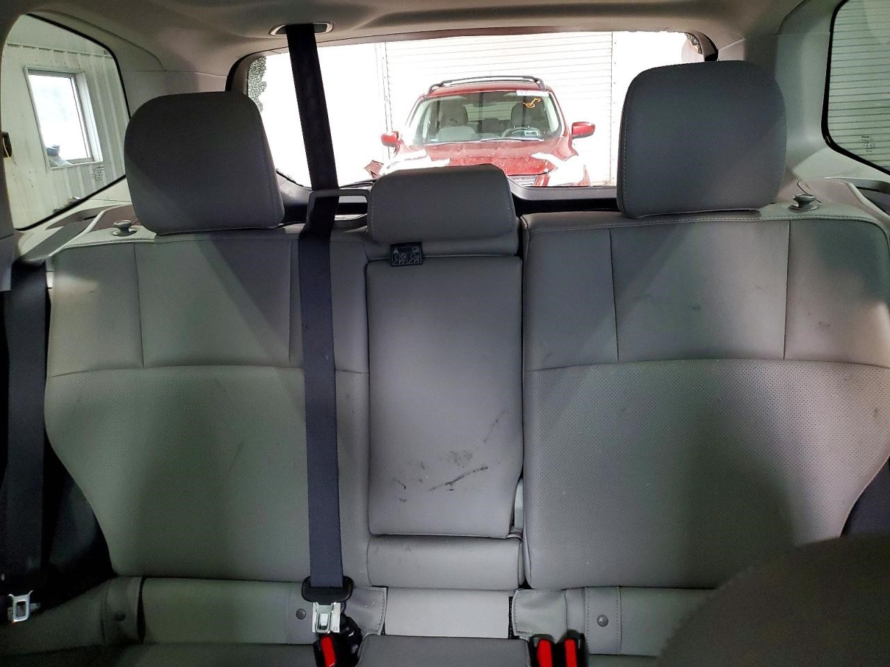 Vehicle/142767_10.jpg