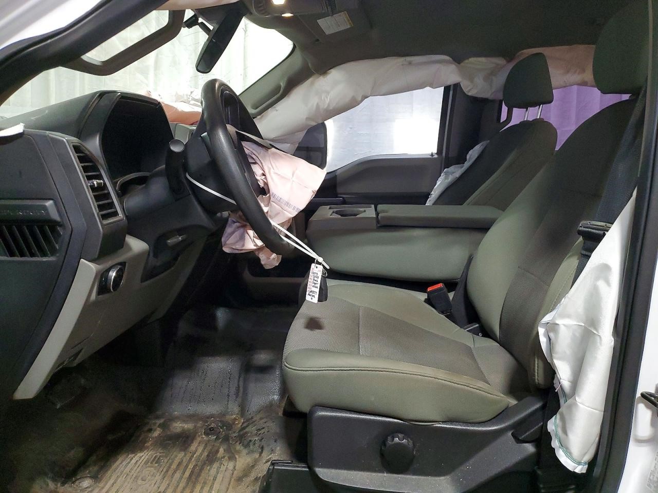 https://f005.backblazeb2.com/file/img-partshotlines-com/Inventory/NE228/Vehicle/142784_07.jpg