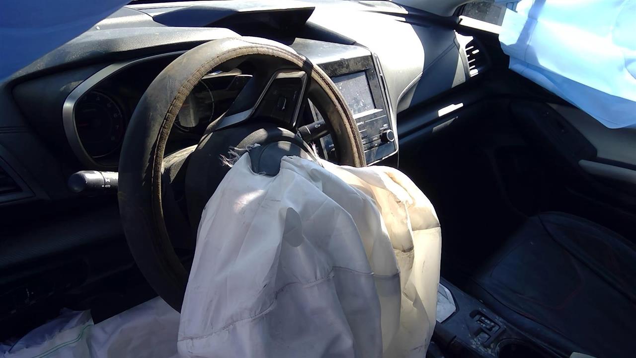 https://f005.backblazeb2.com/file/img-partshotlines-com/Inventory/NE228/Vehicle/142942_12.jpg