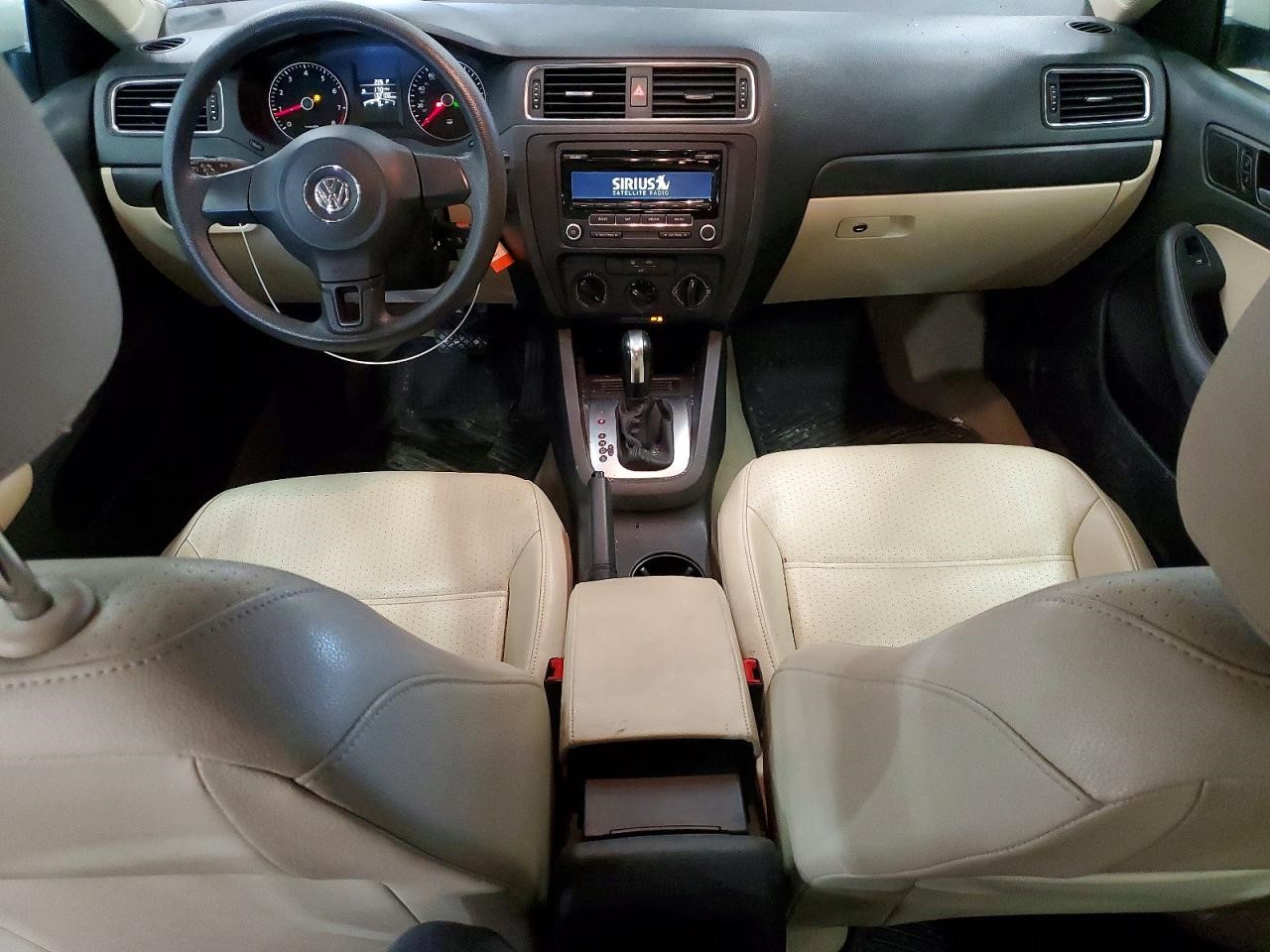 https://f005.backblazeb2.com/file/img-partshotlines-com/Inventory/NE228/Vehicle/142949_08.jpg