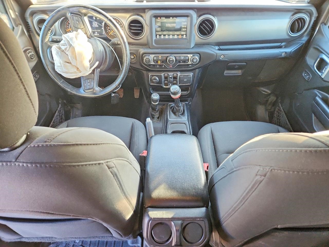 https://f005.backblazeb2.com/file/img-partshotlines-com/Inventory/NE228/Vehicle/142975_08.jpg