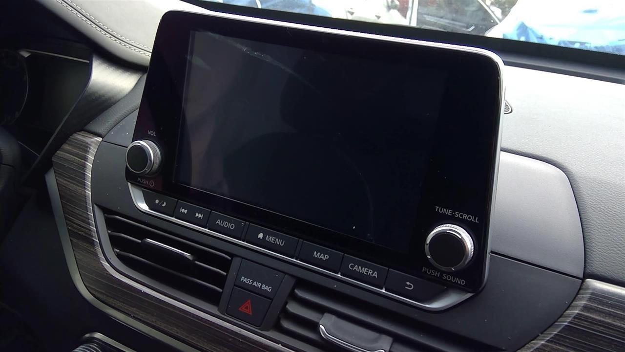 Vehicle/143001_12.jpg