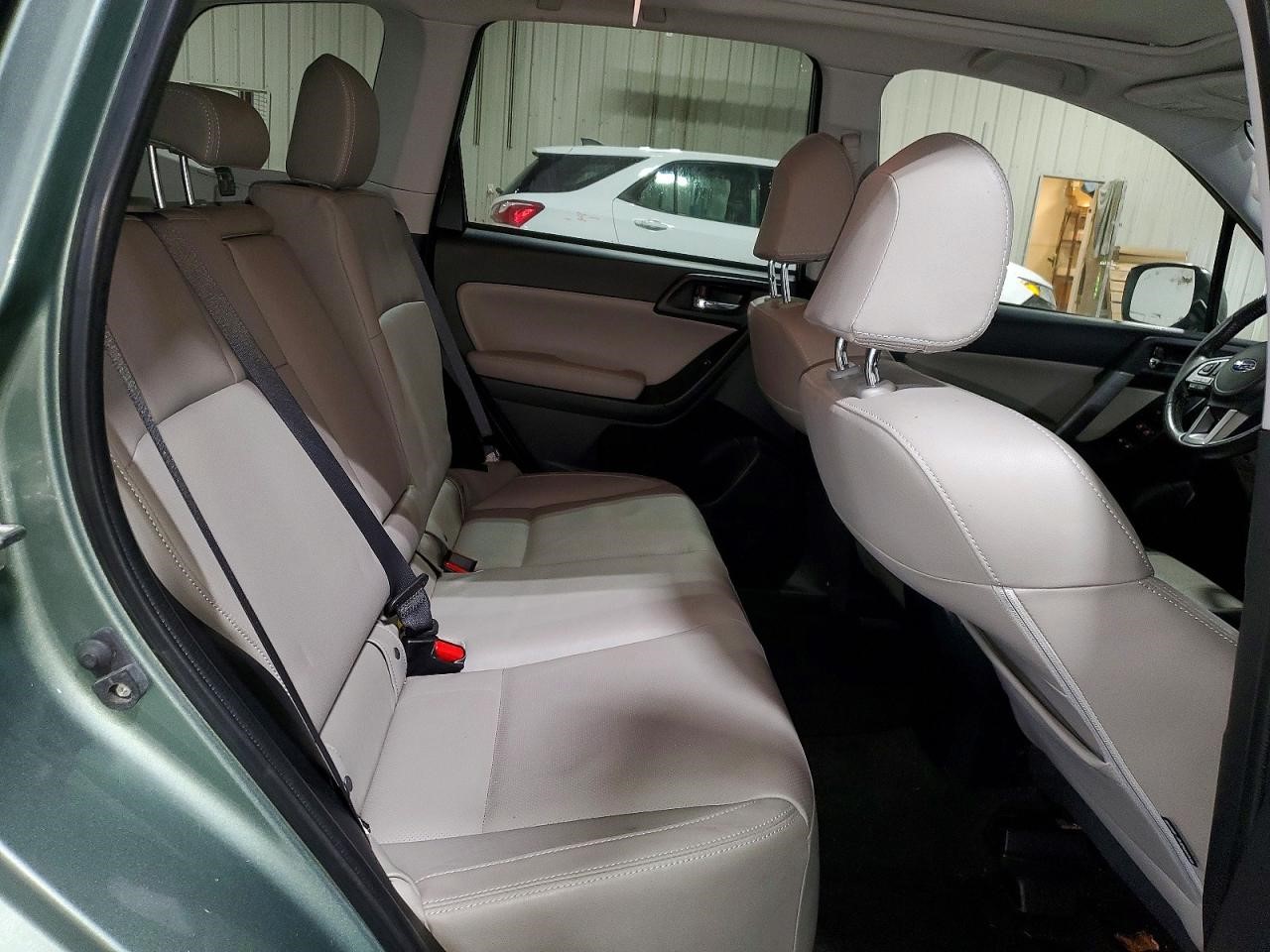 Vehicle/143032_11.jpg