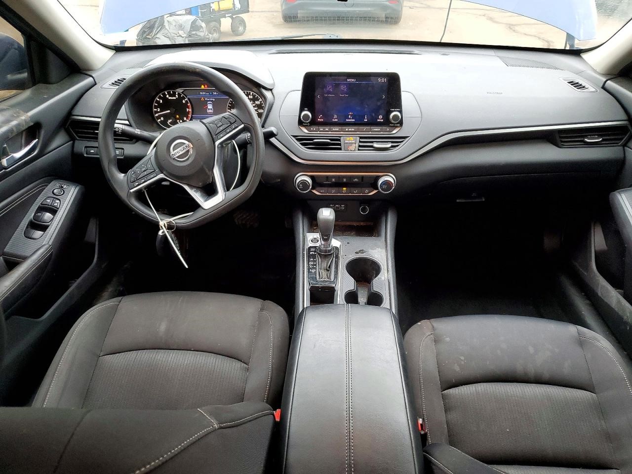 https://f005.backblazeb2.com/file/img-partshotlines-com/Inventory/NE228/Vehicle/143057_08.jpg