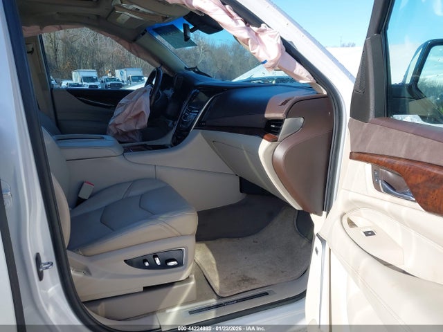 https://f005.backblazeb2.com/file/img-partshotlines-com/Inventory/NE228/Vehicle/143101_05.jpg