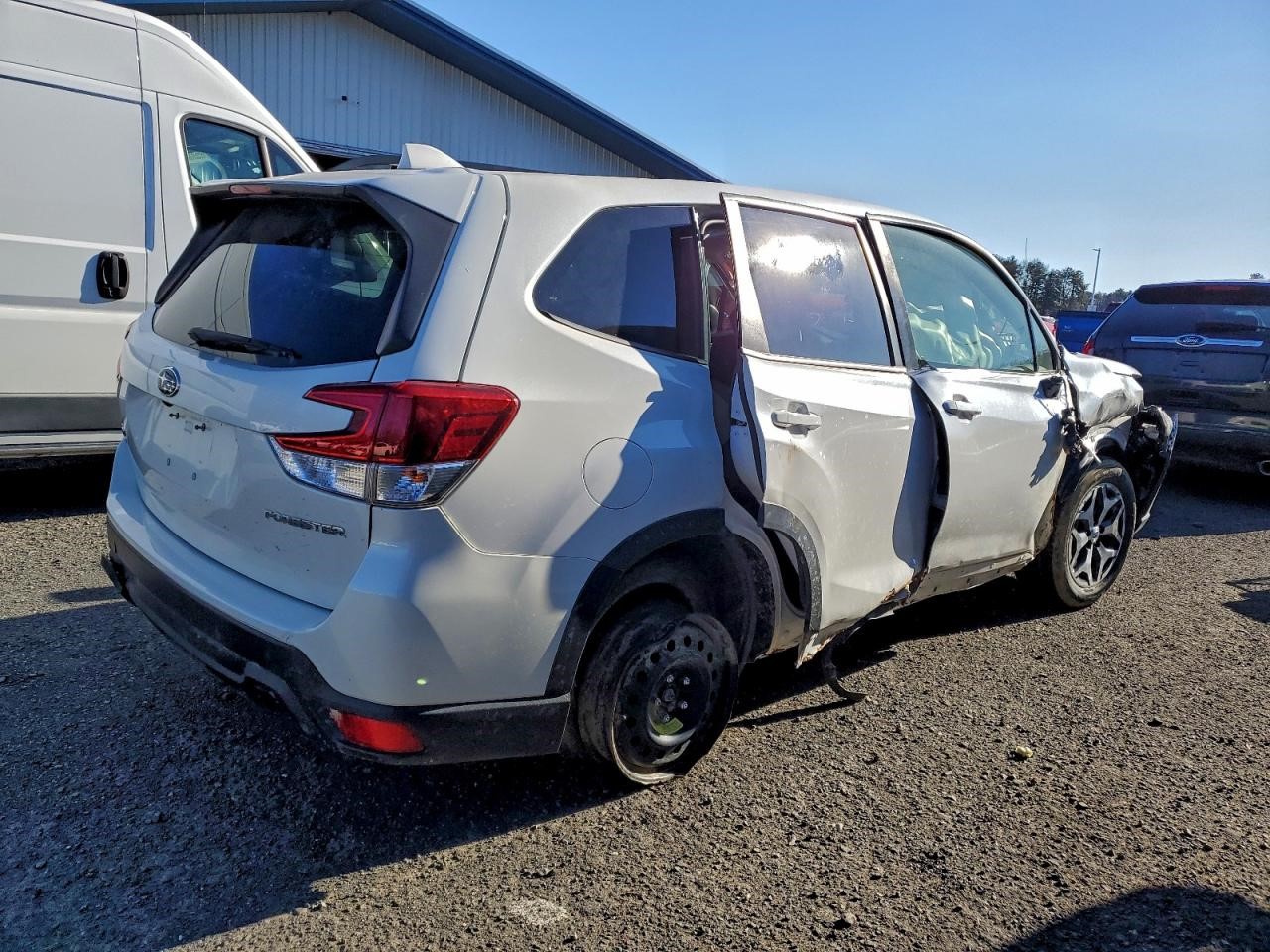 Vehicle/143127_03.jpg