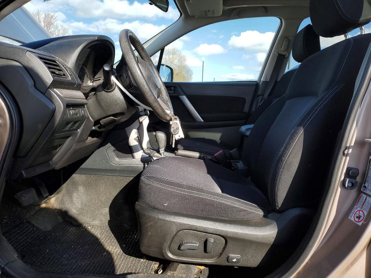 Vehicle/143152_07.jpg