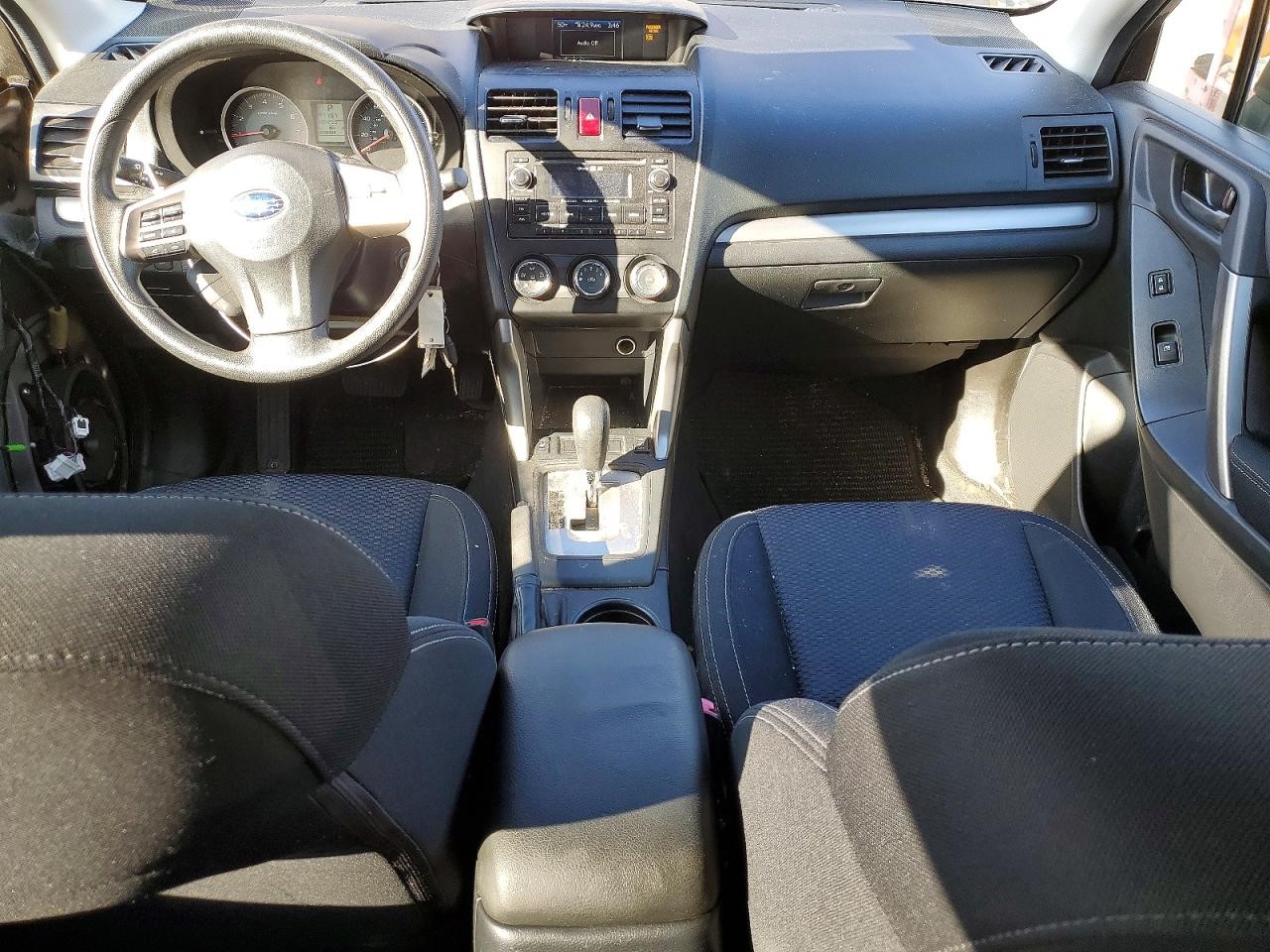 Vehicle/143152_08.jpg