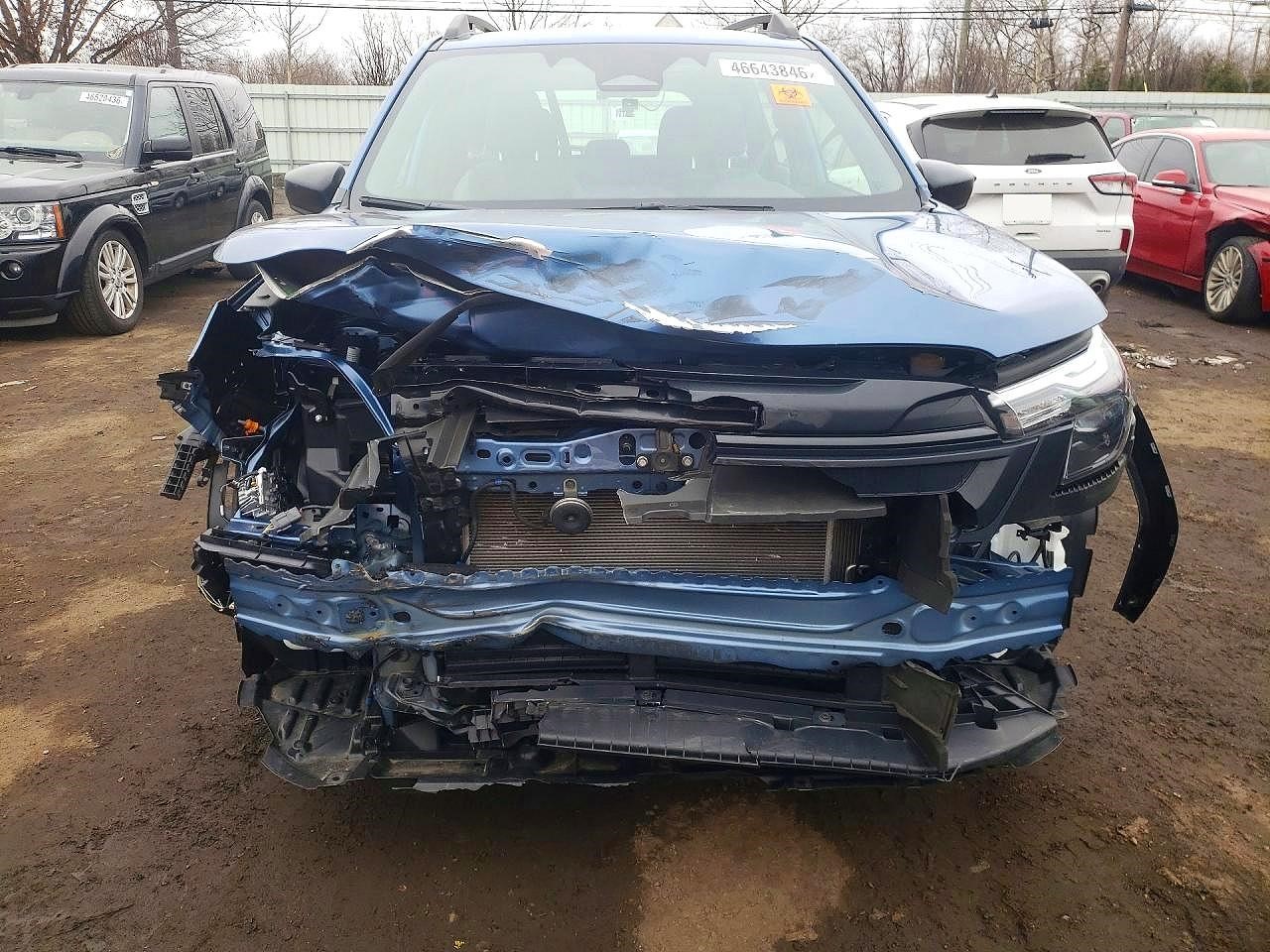 https://f005.backblazeb2.com/file/img-partshotlines-com/Inventory/NE228/Vehicle/143168_05.jpg