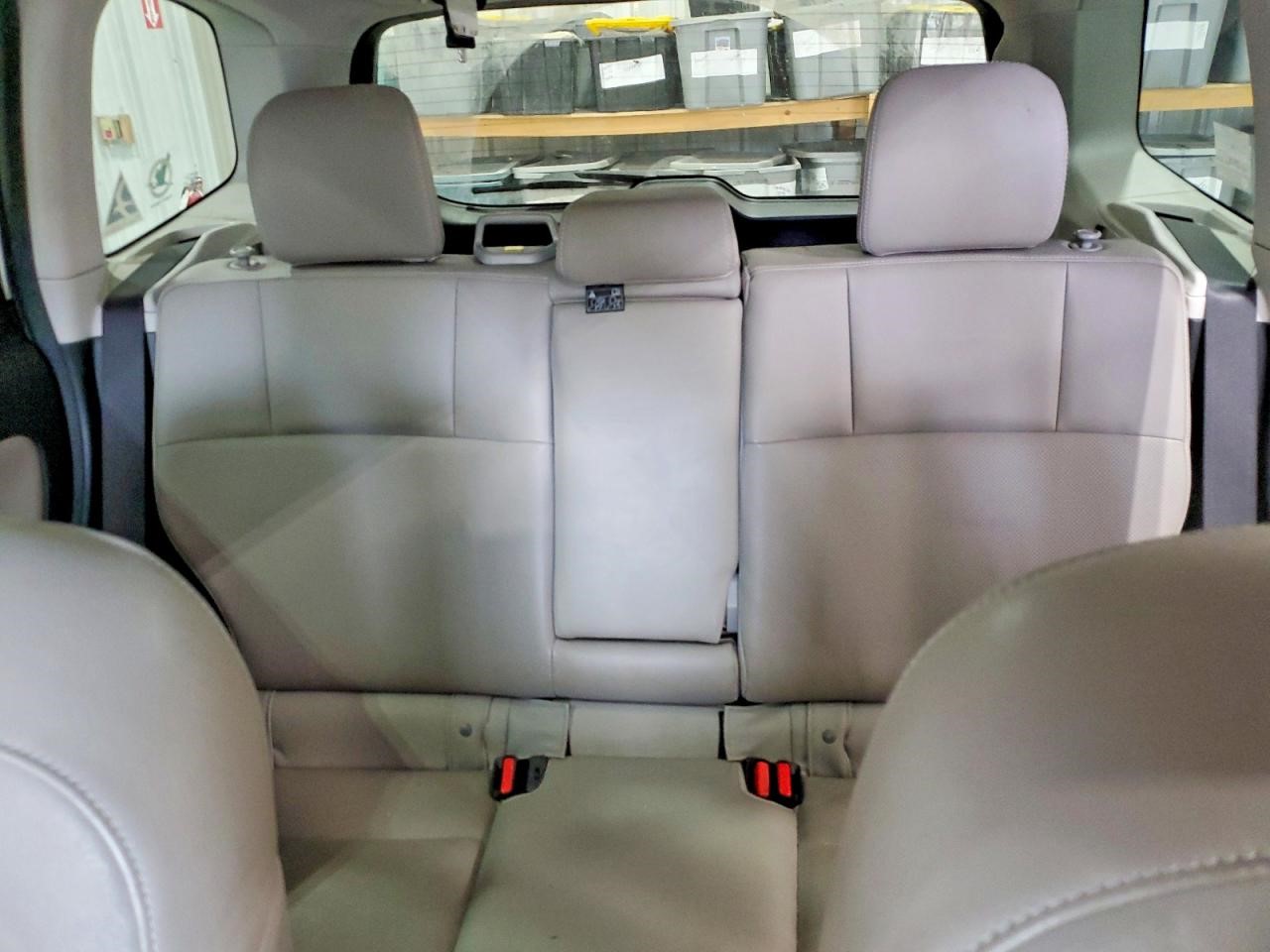 Vehicle/143234_10.jpg