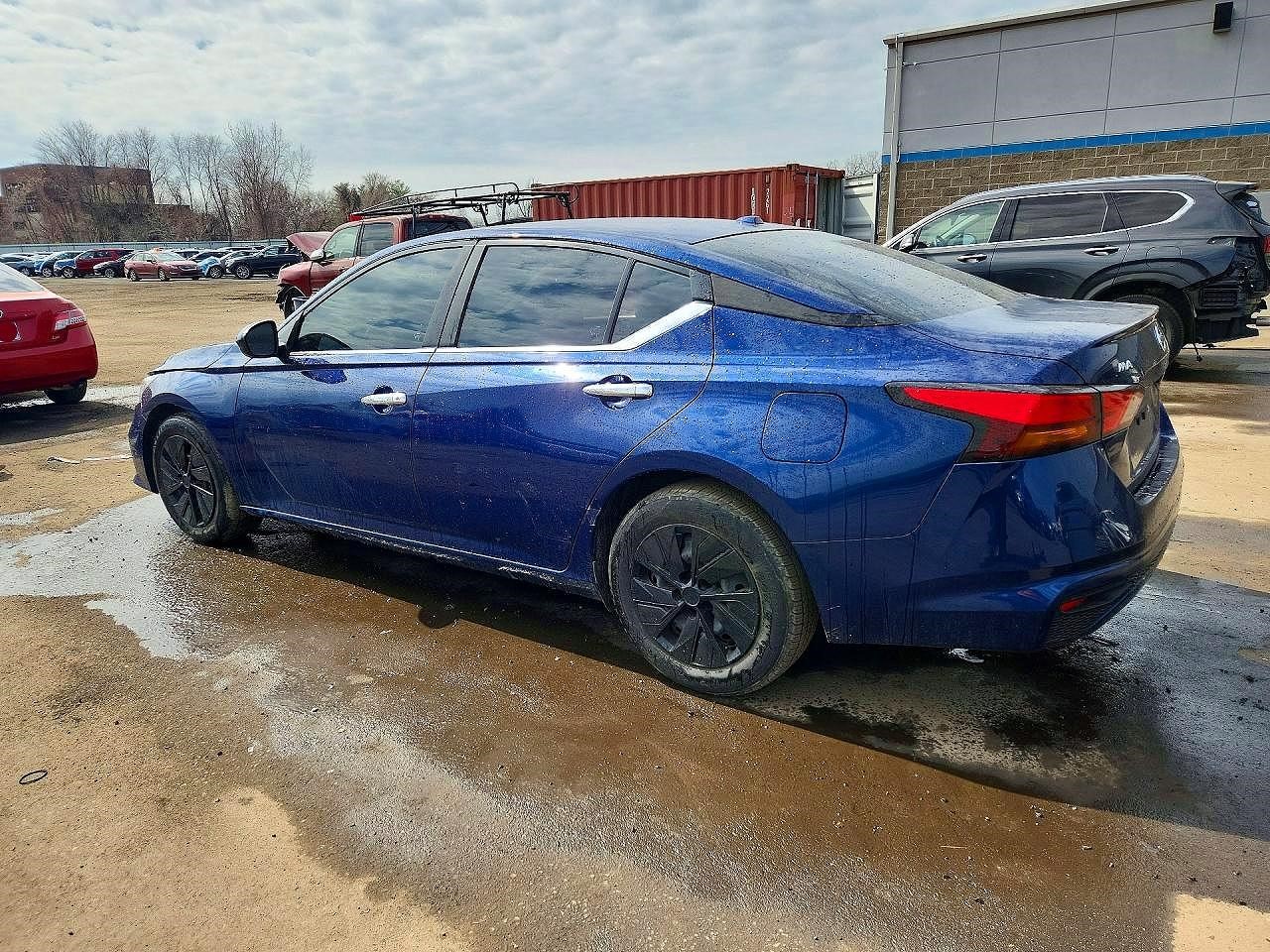 Vehicle/143256_02.jpg