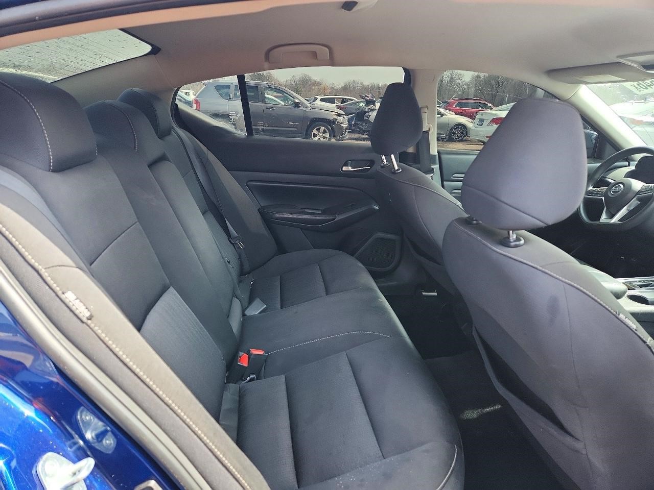 Vehicle/143256_10.jpg